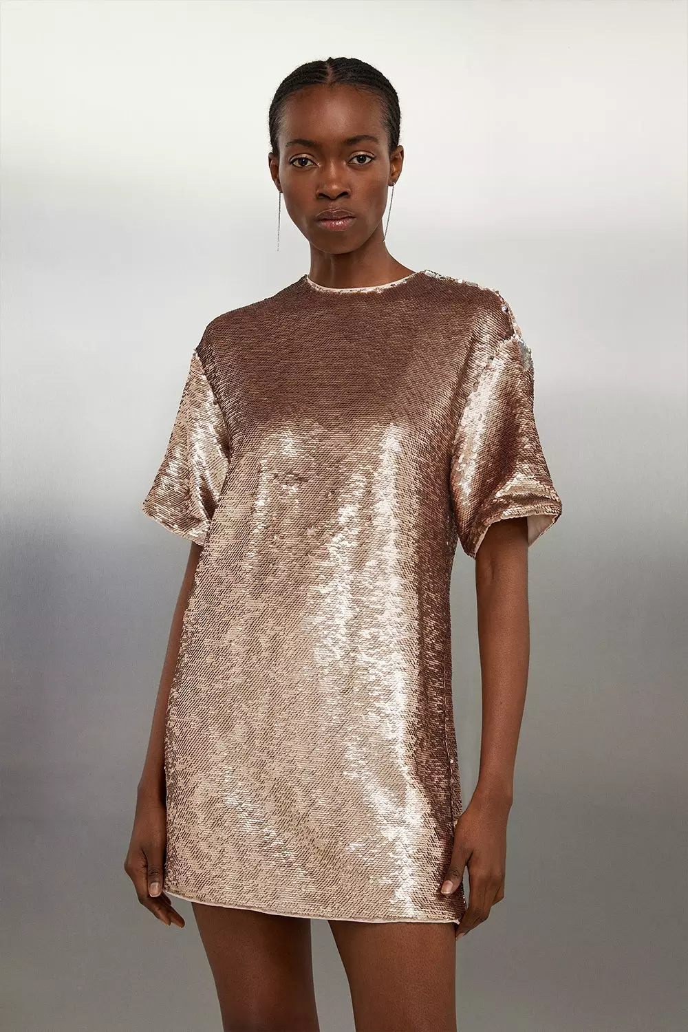 Gold t 2024 shirt dress